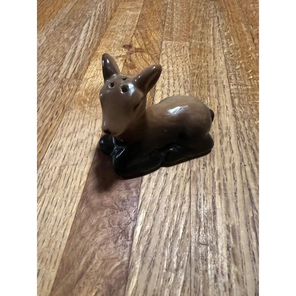 Vtg Ceramic Deer Fawn Salt Shaker‎ Brown Black Glossy Figurine Replacement